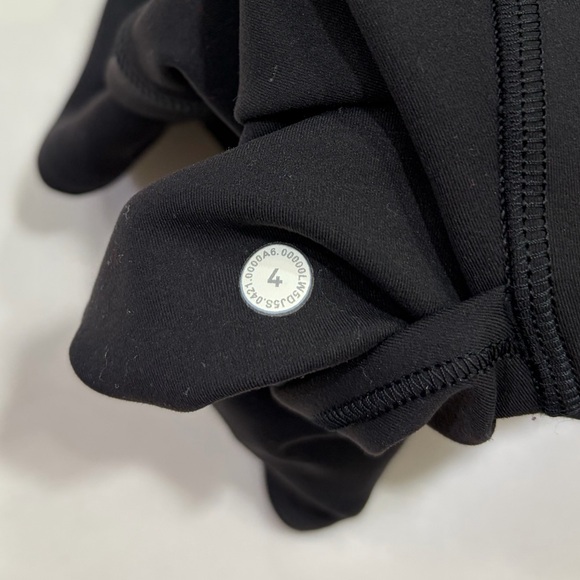 Lululemon Invigorate High-Rise Tight 28" - Picture 12 of 14